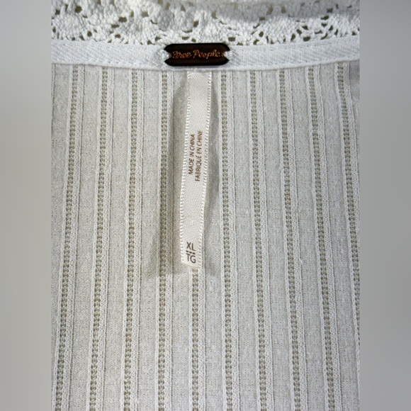 Free People Third Date Top, Crocheted Hem, Almond / Off-white Color, XL - Picture 5 of 9